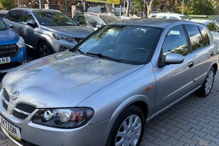 Nissan Almera 213.000 km 1.350 &euro; Berlin Wittenau -Reinickendorf 13407