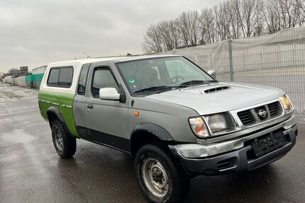 Nissan PickUp 112.000 km 2.899 € berlin 13089