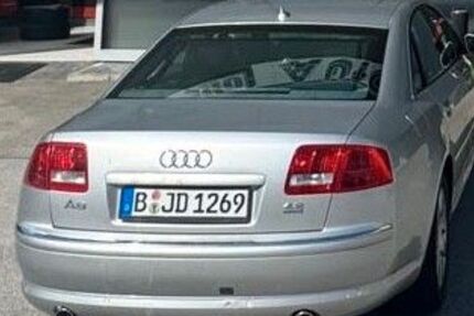Audi A8 440.000 km 2.490 &euro; Berlin 10249