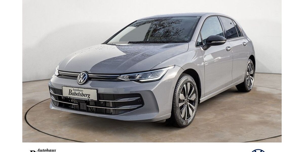 VW Golf 10.398 km 29.490 € Potsdam 14482