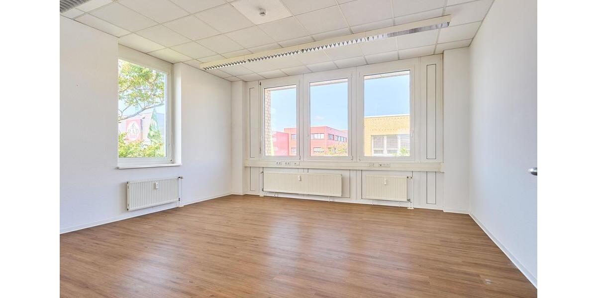 Renoviertes Büro in Potsdam mit Internet & Telefon&Teeküche zimmer