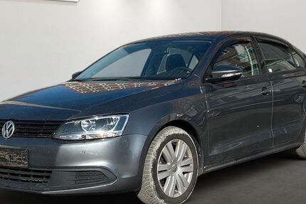 VW Jetta 155.674 km 4.999 &euro; Berlin 12681