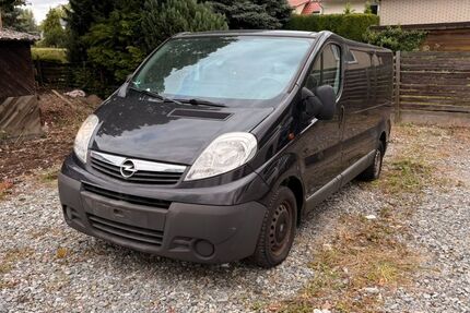 Opel Vivaro 221.000 km 2.450 &euro; Berlin 12349