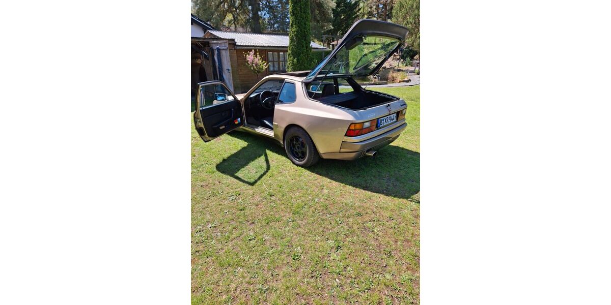 Porsche 944 323.000 km 14.999 &euro; Berlin 12589