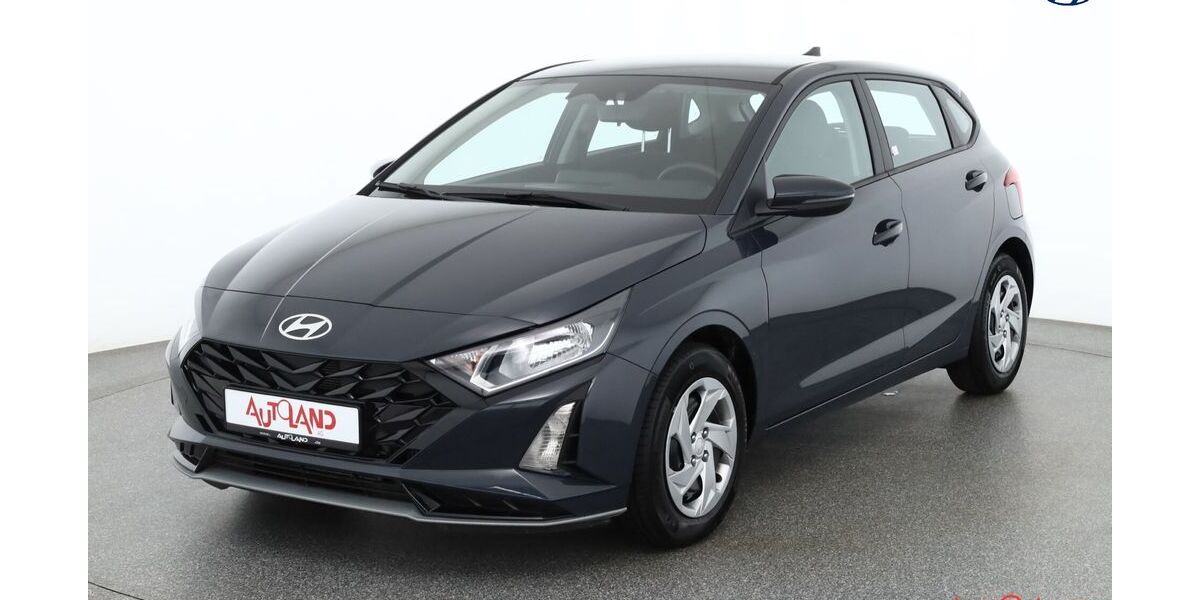 Hyundai i20 7.839 km 18.890 &euro; Berlin 13599