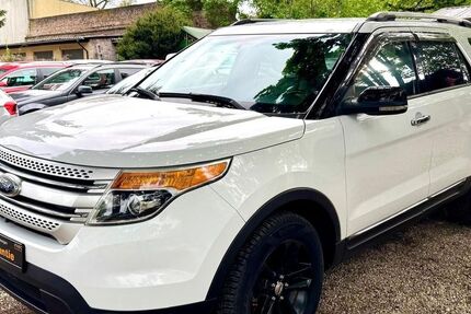 Ford Explorer 104.200 km 17.199 &euro; Berlin-Lichtenrade 12309