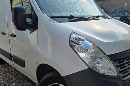Renault Master 180.000 km 7.250 &euro; Berlin 10245