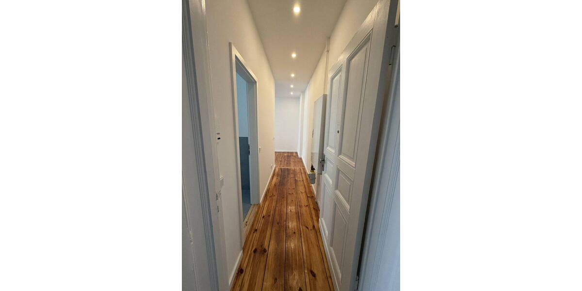 Etagenwohnung Berlin Charlottenburg - 2 Zimmer, 62 m&sup2;, 1.283&euro; | Angebot:26257567