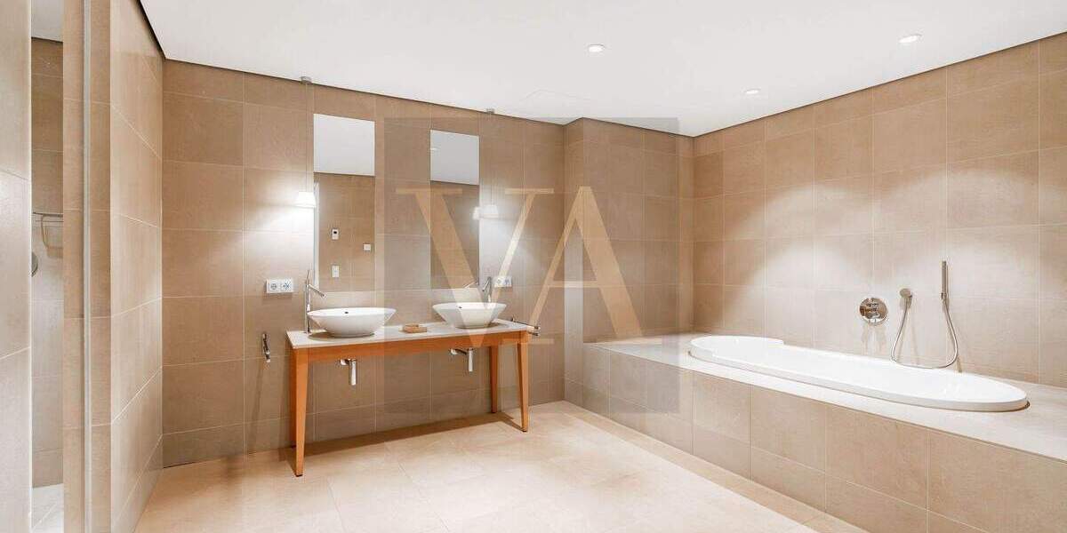 Etagenwohnung Berlin Mitte - 5 Zimmer, 213 m&sup2;, 4.500&euro; | Angebot:25750234