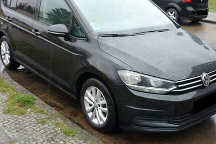 VW Touran 232.000 km 14.000 € Berlin 13593