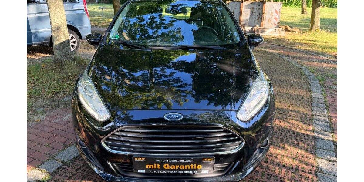 Ford Fiesta 128.000 km 6.900 &euro; Berlin 12309