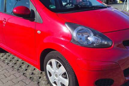 Toyota Aygo 92.000 km 3.750 &euro; Falkensee 14612