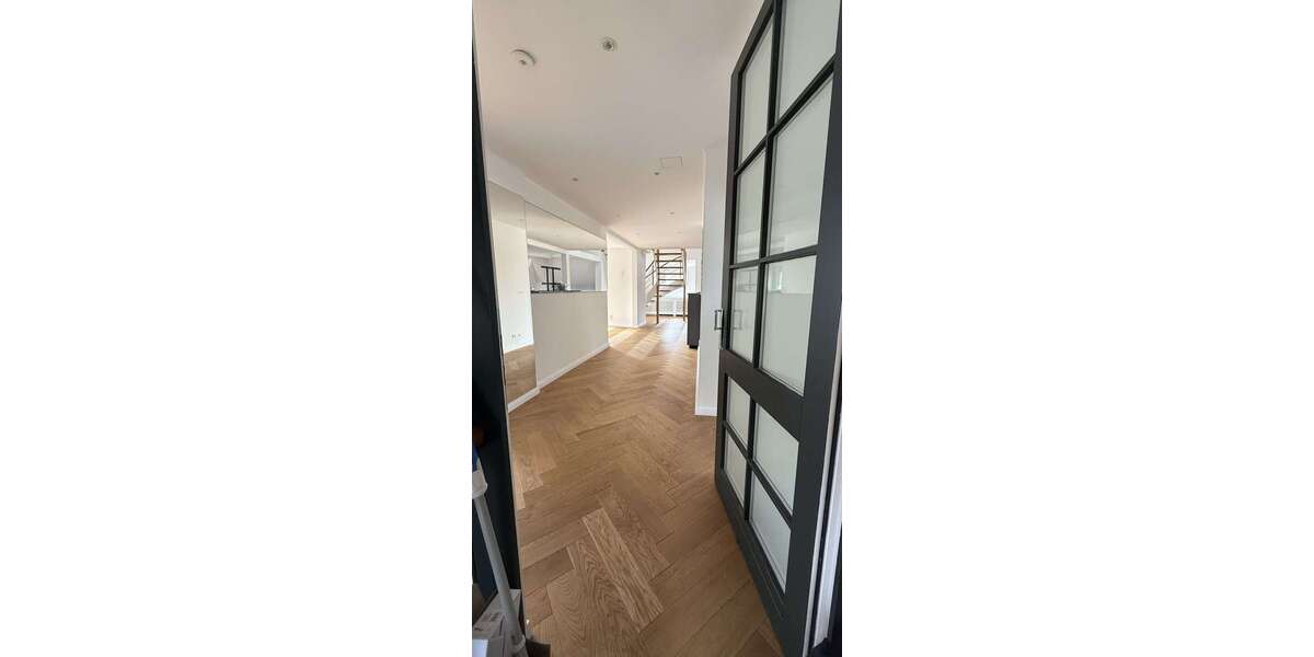 Etagenwohnung Kleinmachnow - 2.5 Zimmer, 98 m&sup2;, 1.545&euro; | Angebot:26375949