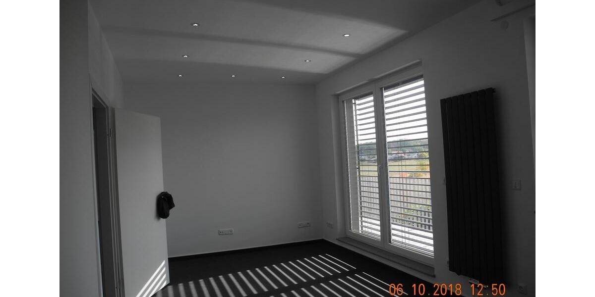 Dachgeschoßwohnung Teltow - 2 Zimmer, 86 m&sup2;, 1.230&euro; | Angebot:26096145