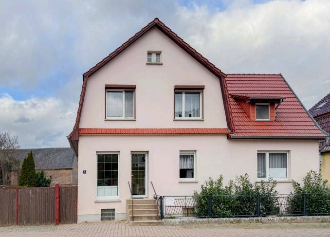 Einfamilienhaus Groß Kreutz OT Deetz Deetz - 9 Zimmer, 139 m&sup2;, 275.000&euro; | Angebot:23987270