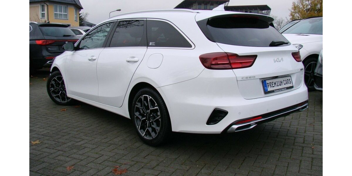 Kia Ceed SW 1.5 T-GDi GT Line ACC LED 2.600 km 25.980 &euro; Falkensee 14612