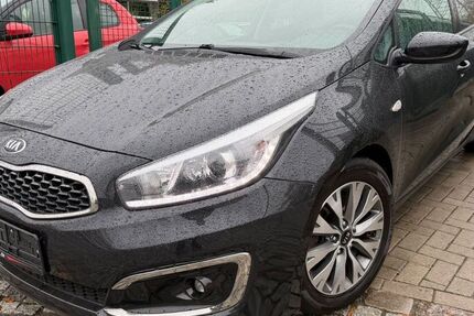Kia ceed / Ceed 160.000 km 6.990 &euro; Berlin Weißensee-Pankow 13086