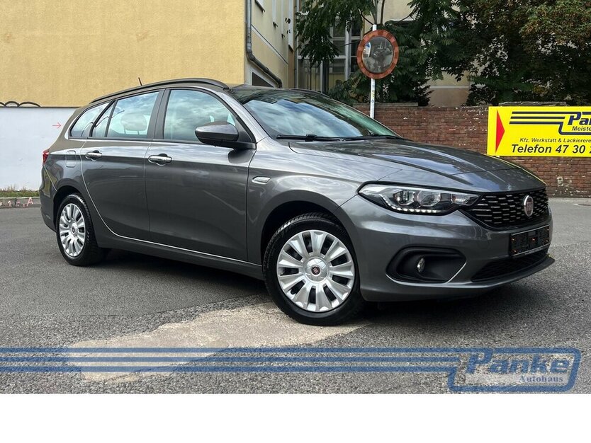 Fiat Tipo 1.4 T-Jet Easy*AHK*SHZ*Klima*NAV*LED*BT* 131.411 km 8.480 € Berlin 13187