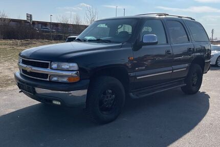 Chevrolet Tahoe 227.000 km 11.900 &euro; DAHLEWITZ 15827