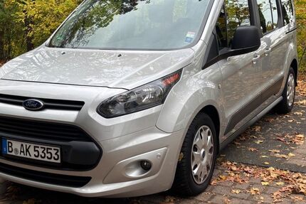 Ford Tourneo Connect 193.173 km 7.599 &euro; Berlin 12249