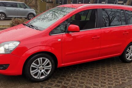 Opel Zafira 200.000 km 3.999 &euro; Berlin 13405