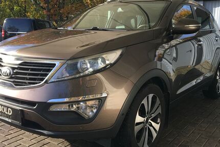 Kia Sportage 114.221 km 14.580 € Berlin 10315
