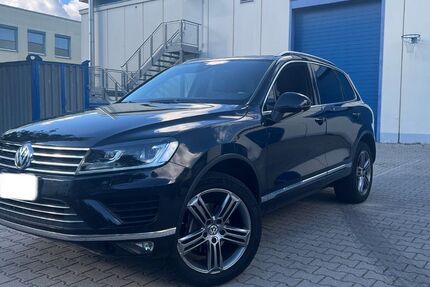 VW Touareg 151.000 km 23.600 € Berlin 12359