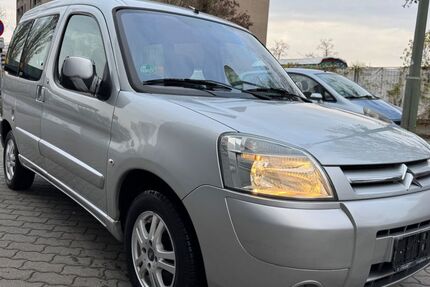Citroen Berlingo 100.000 km 3.299 &euro; Berlin 13055