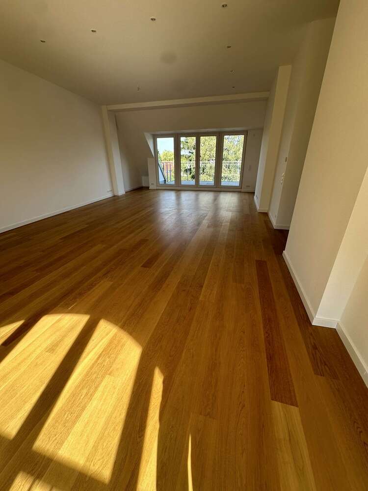 Wohnung zum Mieten in Berlin 1.890 € 131.58 m²