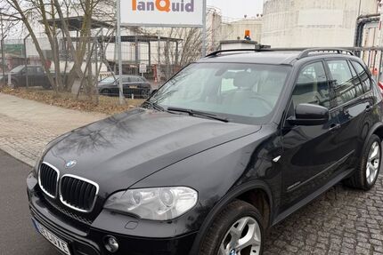 BMW X5 229.520 km 8.990 &euro; Berlin 13597