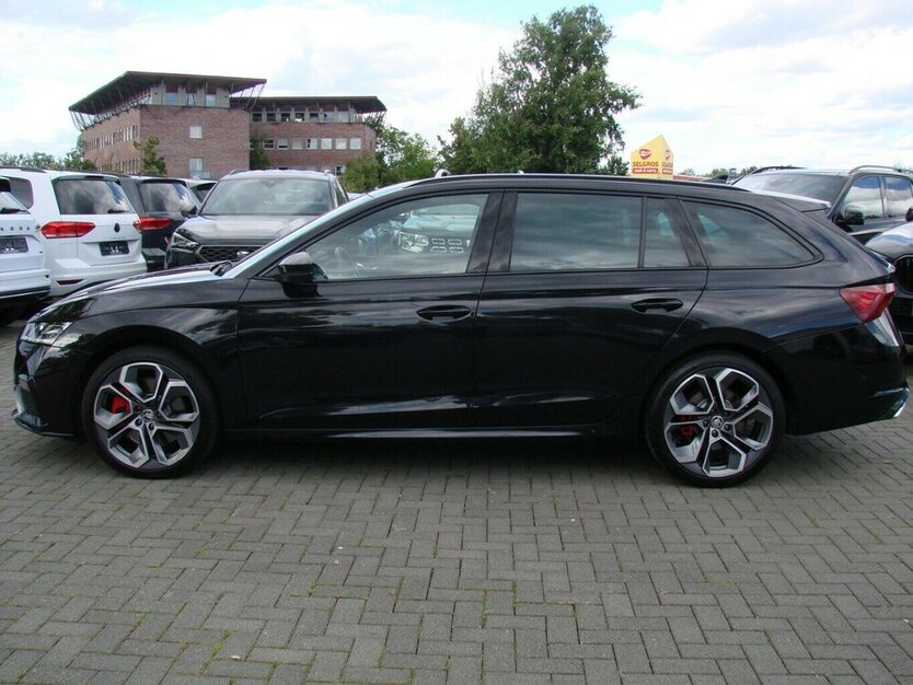 Skoda Octavia 2.0TSi RS Plus ACC Pano Canton Kamera 54.000 km 32.980 € Falkensee 14612
