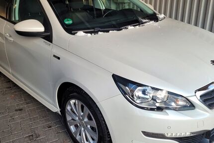 Peugeot 308 197.639 km 5.500 &euro; Berlin 12277