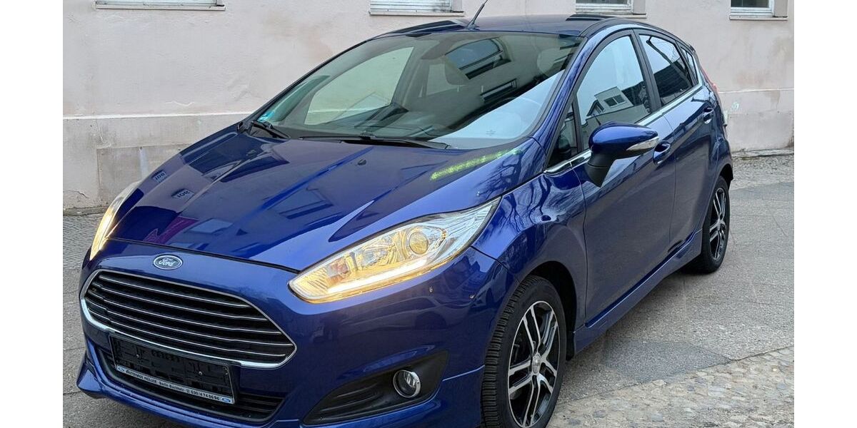 Ford Fiesta 99.000 km 8.500 &euro; Berlin 13359