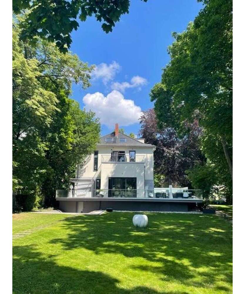 Haus zum Kaufen in Berlin 3.495.000 € 395 m²