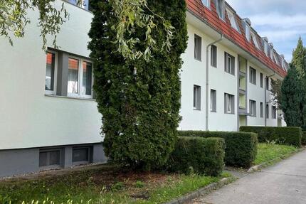 Wohnung Potsdam Krampnitz - 4 Zimmer, 77 m&sup2;, 955&euro; | Angebot:26253247
