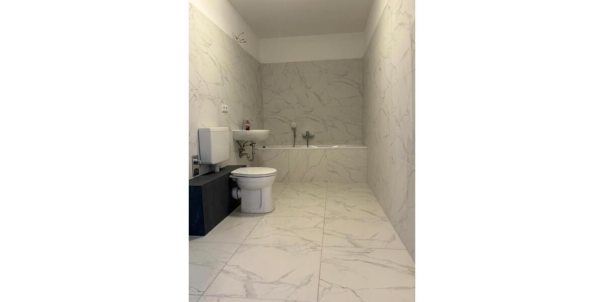 Dachgeschoßwohnung Berlin Spandau - 1 Zimmer, 55 m&sup2;, 1.000&euro; | Angebot:24618086