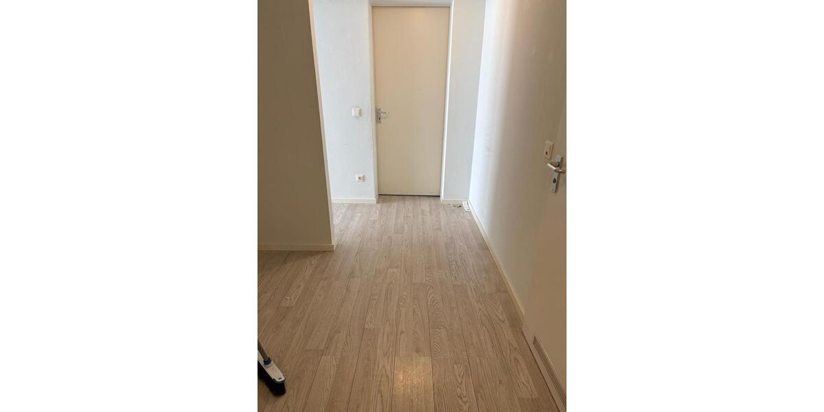 Etagenwohnung Potsdam Drewitz - 1 Zimmer, 11 m&sup2;, 650&euro; | Angebot:25842360
