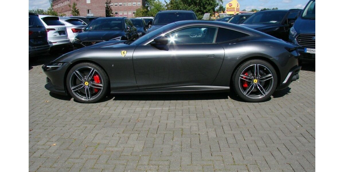 Ferrari Roma Grigio Silverstone Carbon MagneRide LED JBL 16.901 km 209.980 € Falkensee 14612