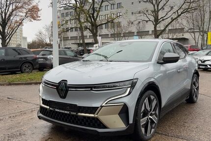 Renault Megane E-TECH 8.500 km 33.590 &euro; Berlin 13055