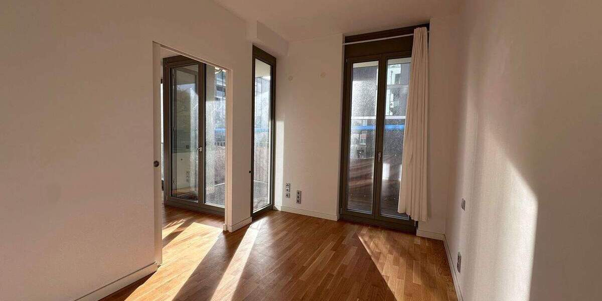 Moderne 2-Zimmer-Wohnung mit Balkon direkt an der Spree – Concierge & Toplage Charlottenburg 2 zimmer