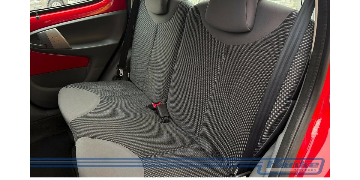 Peugeot 107 Filou 1.0*Radio/CD*USB*Isofix*4trg*Allwetter 140.497 km 2.990 &euro; Berlin 13187