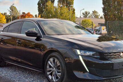 Peugeot 508 124.500 km 13.999 € Berlin 15831