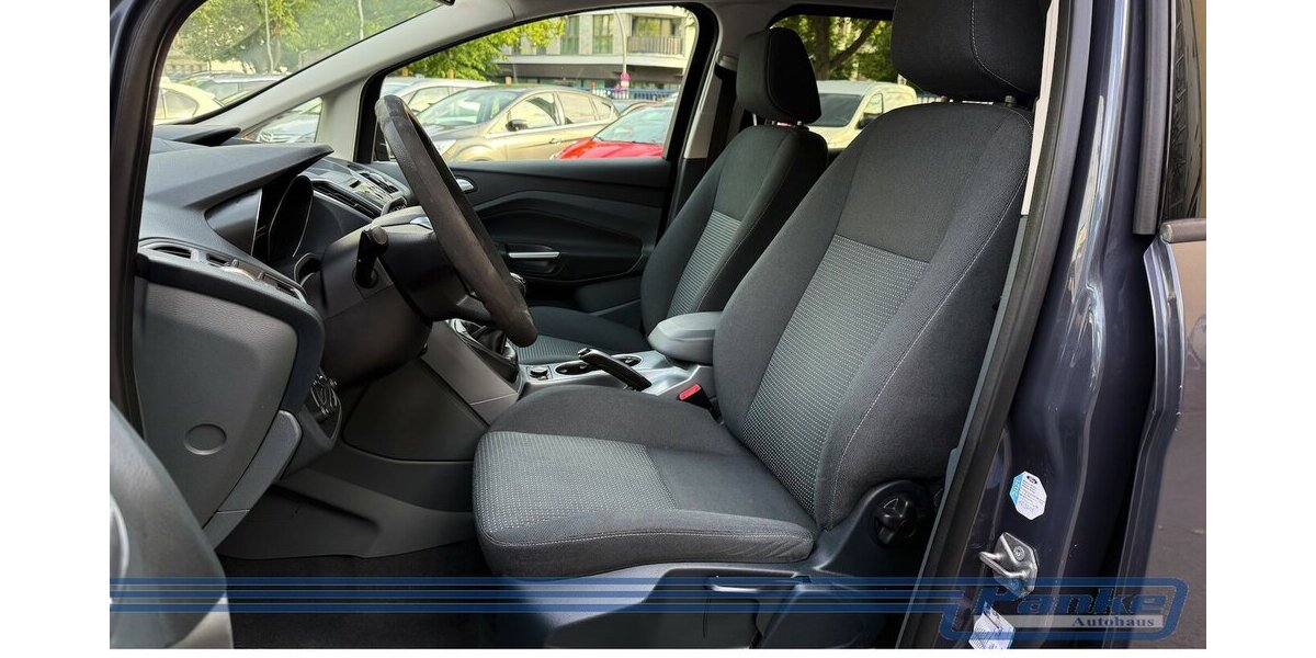 Ford Grand C-Max Trend 7-Sitze Xenon 1.Hand 128.580 km 7.890 &euro; Berlin 13187