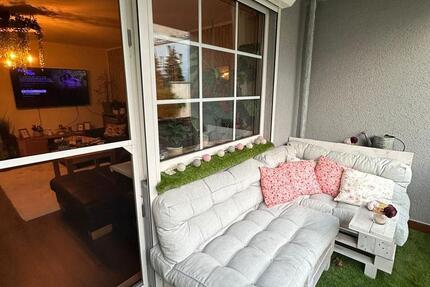 Schön Möbelierte Wohnung Spandau incl. Putzfrau und Balkon 3 zimmer