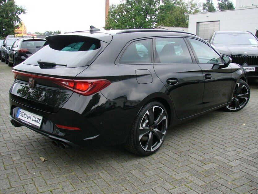 Leon ST 2.0TSI VZ 4Drive ACC Vision Plus Beats