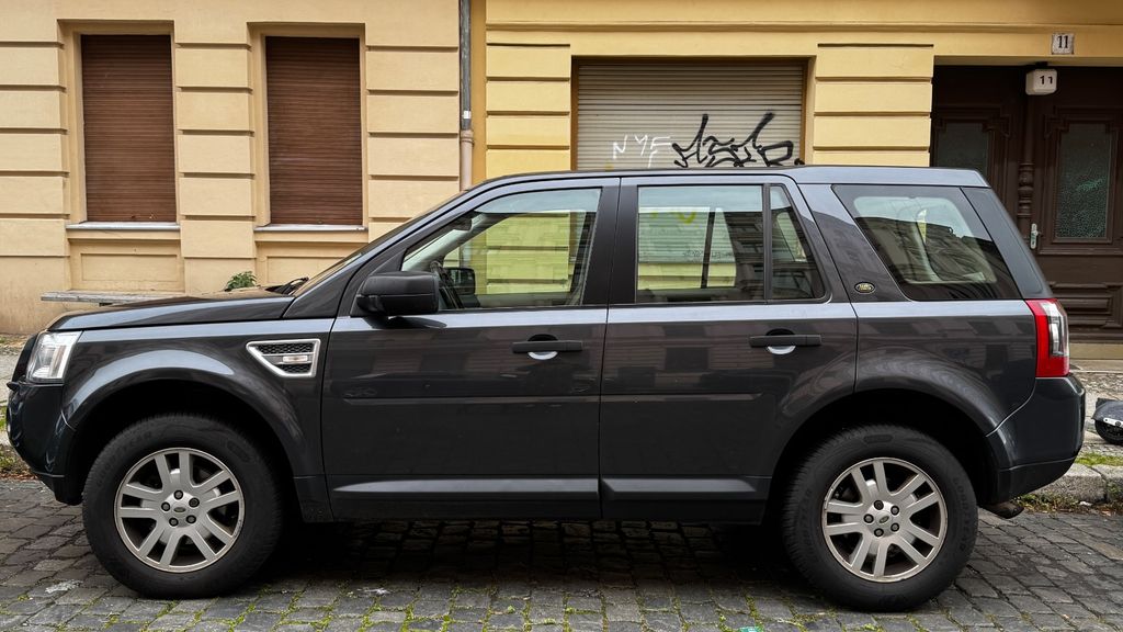 Land Rover Freelander 265.500 km 5.400 € Berlin 10965