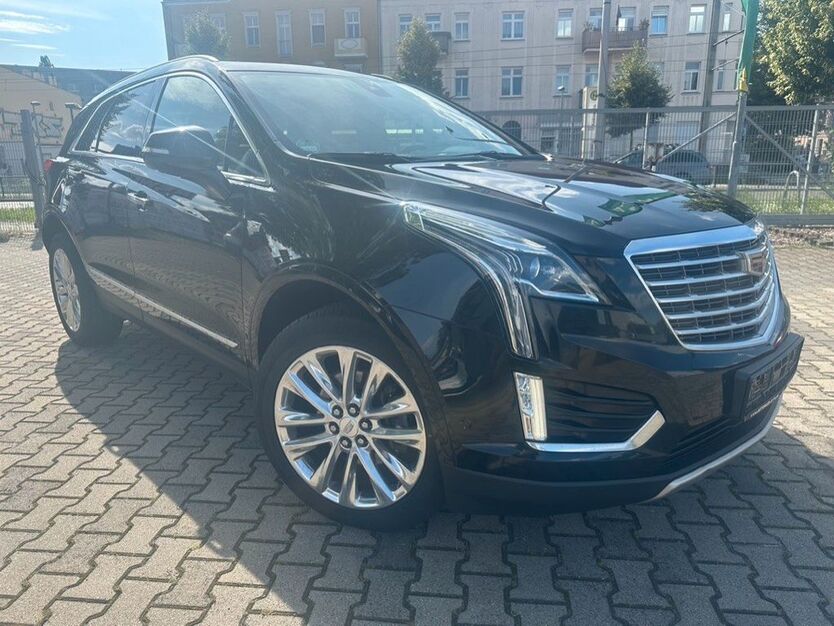 Cadillac XT5 198.000 km 17.788 € Berlin 13127