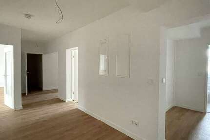 Wohnung zum Mieten in Berlin 2.559,69 € 122 m² 3 zimmer