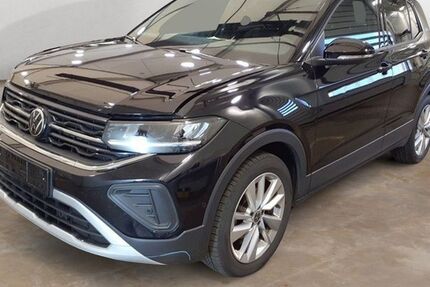 VW T-Cross 24.109 km 24.998 &euro; Potsdam 14482