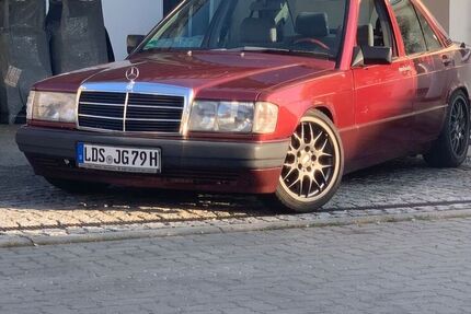 Mercedes 190